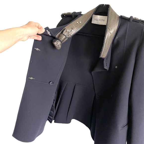 VALENTINO Wool Cashmere Embellished Soldier Asymmetrical Blazer Jacket Navy 14 - Picture 7 of 16